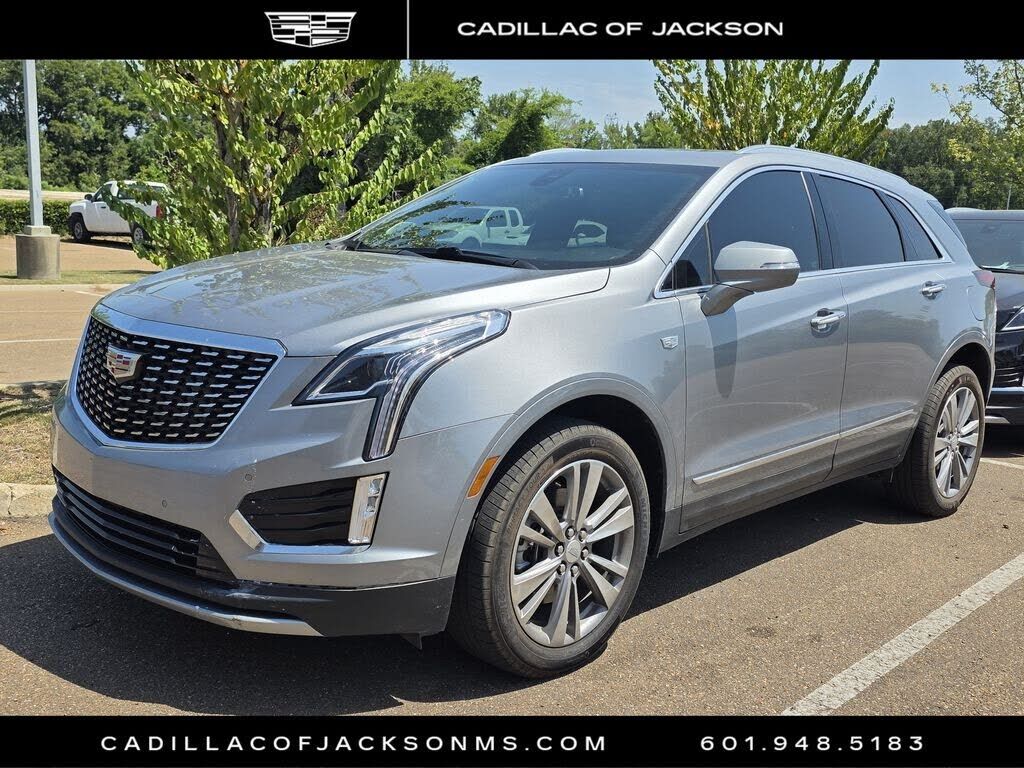 2025 CADILLAC XT5