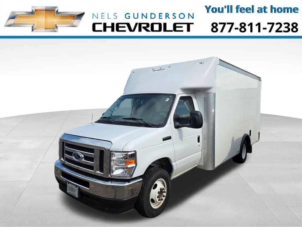 2025 FORD E-350