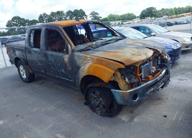 2011 NISSAN Frontier