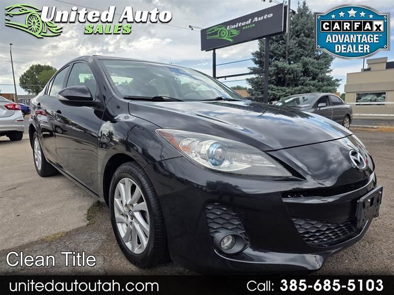 2013 MAZDA Mazda3