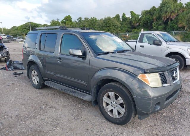 2005 NISSAN Pathfinder