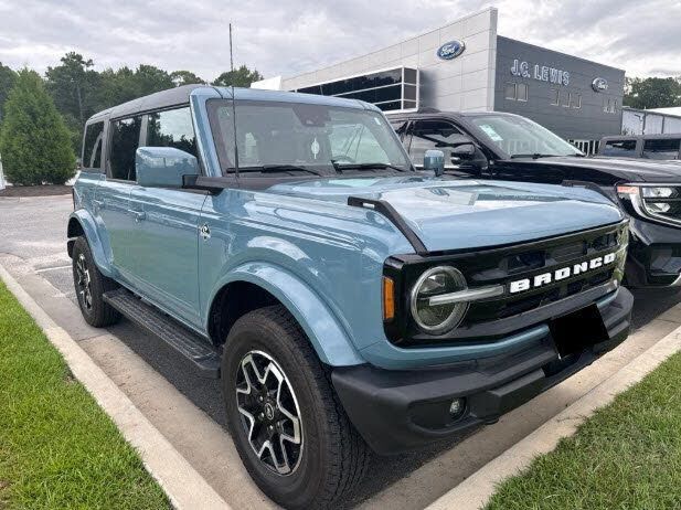 2023 FORD Bronco