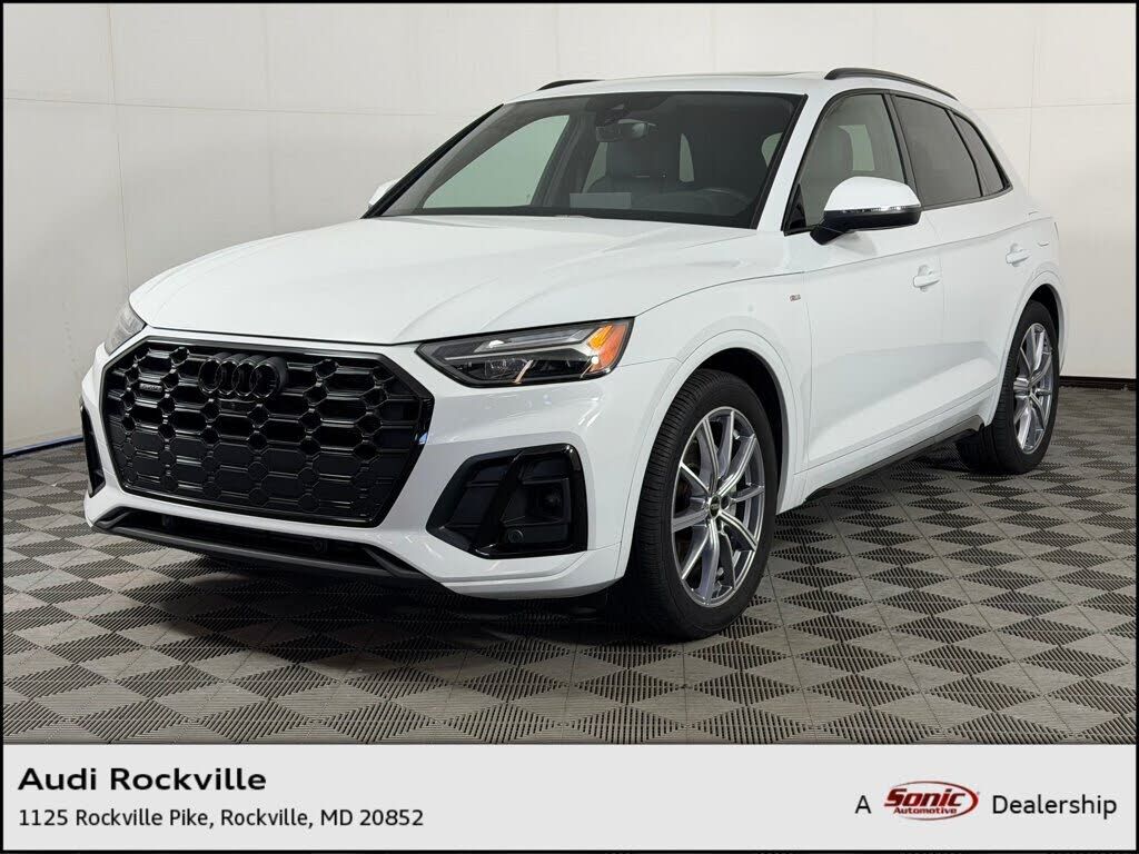 2023 AUDI Q5 e