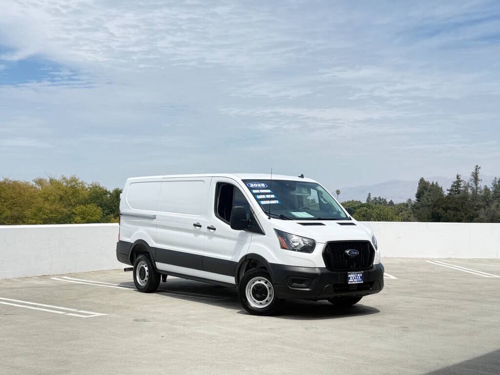 2025 FORD Transit