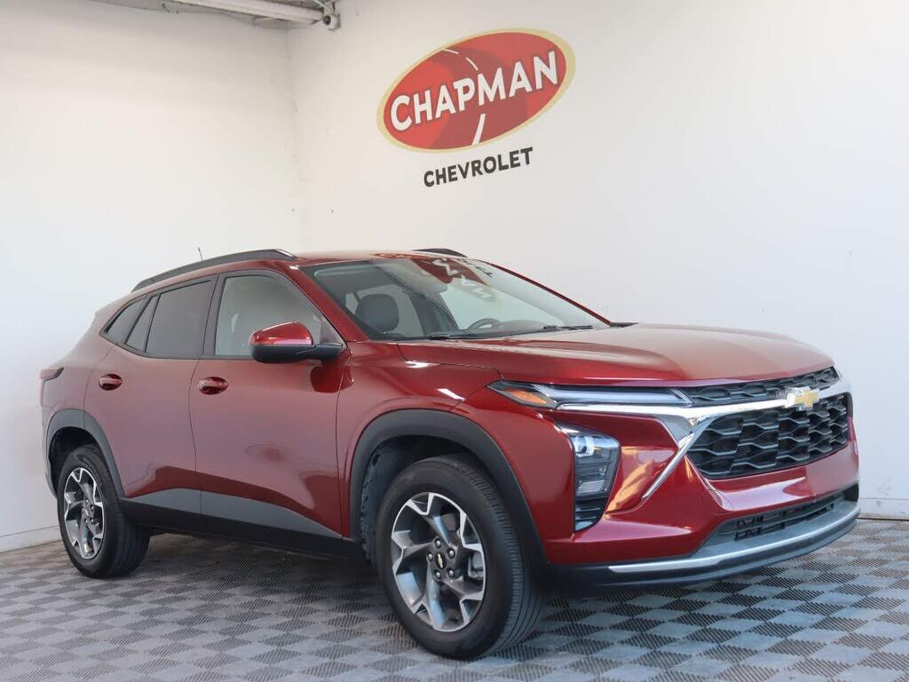 2024 CHEVROLET Trax