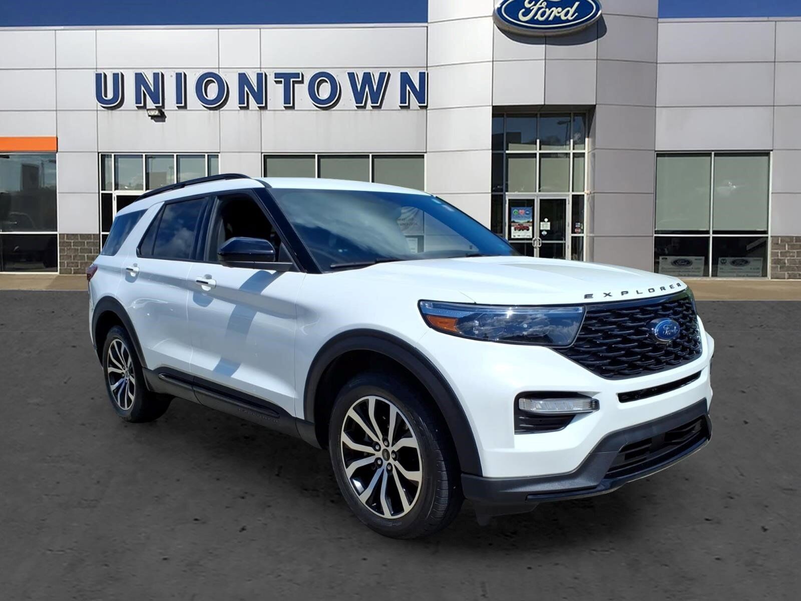 2022 FORD Explorer