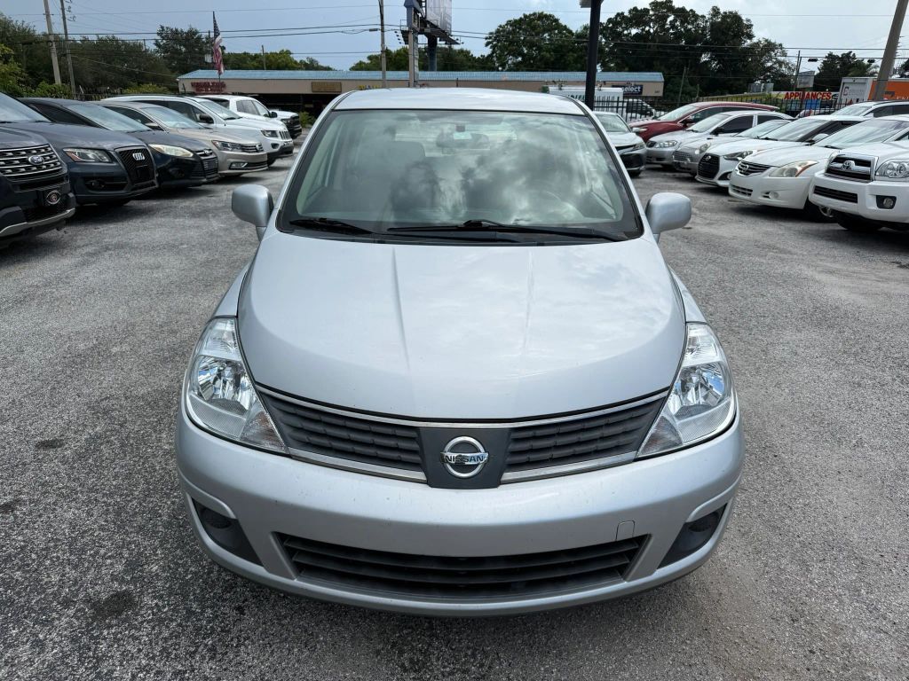 2009 NISSAN Versa