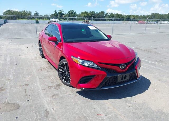 2019 TOYOTA Camry