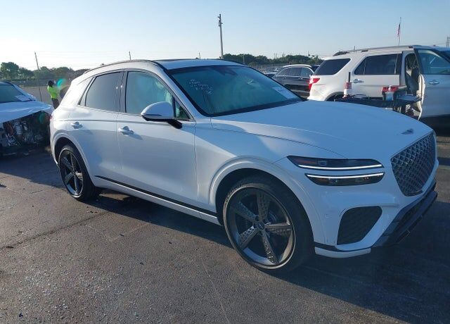 2024 GENESIS GV70