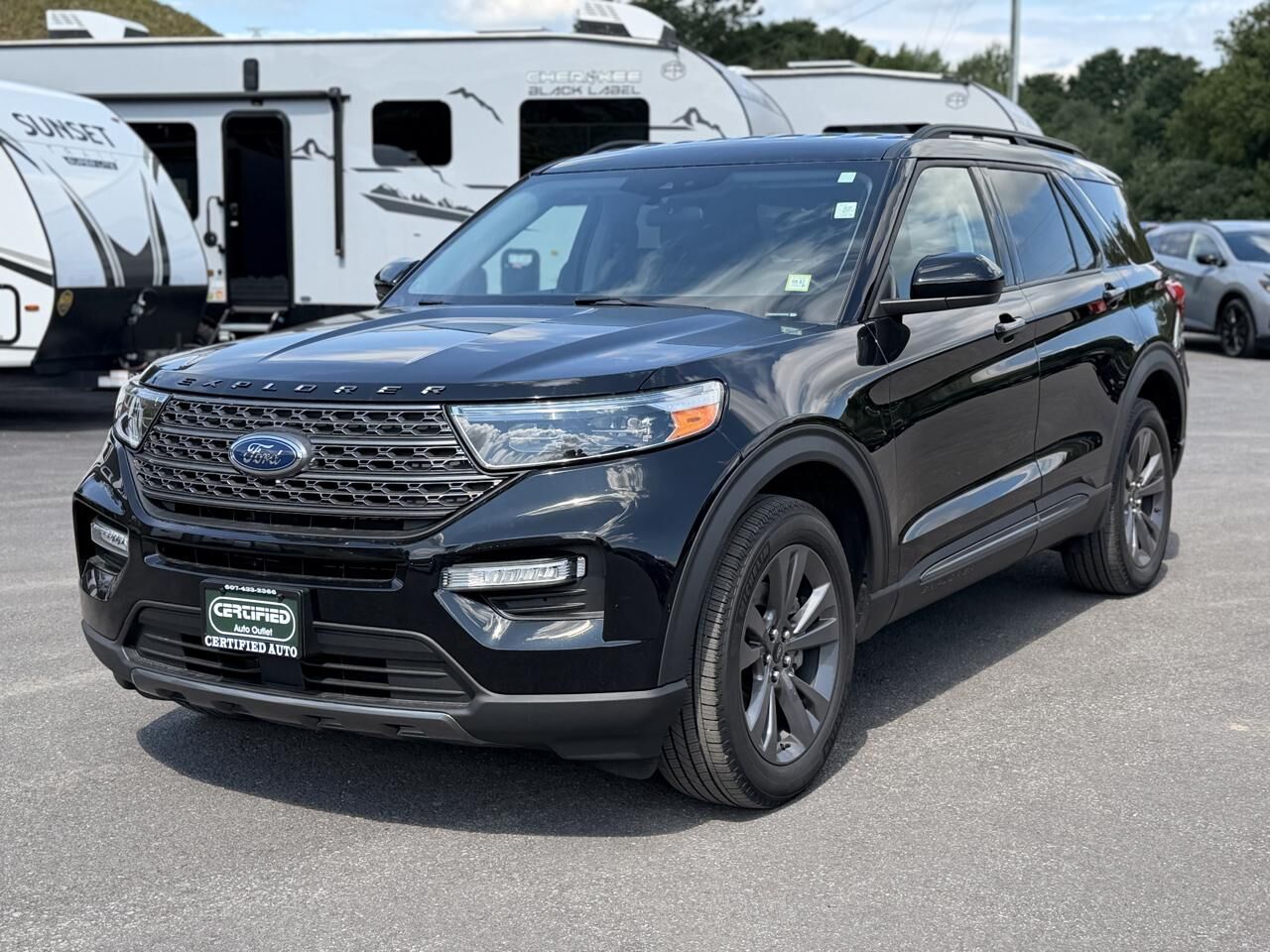 2023 FORD Explorer