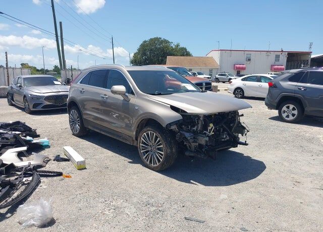 2025 CADILLAC XT4