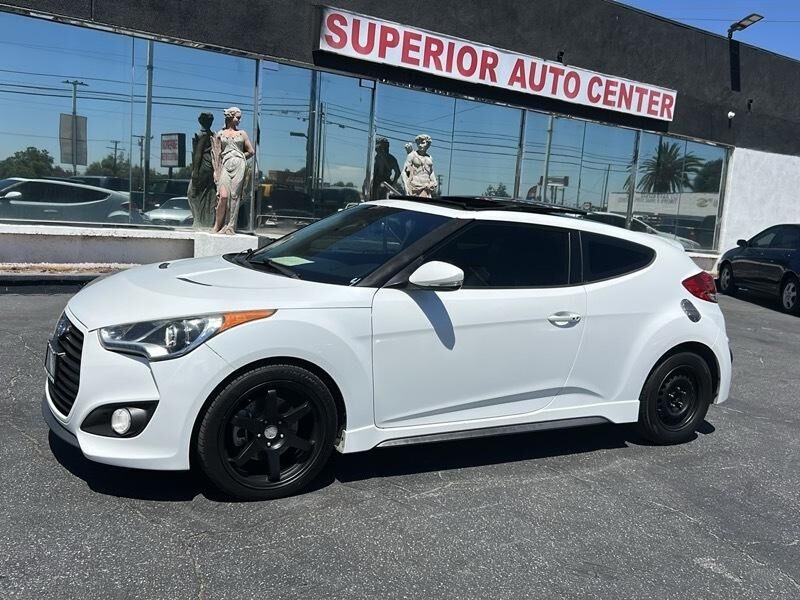 2015 HYUNDAI Veloster