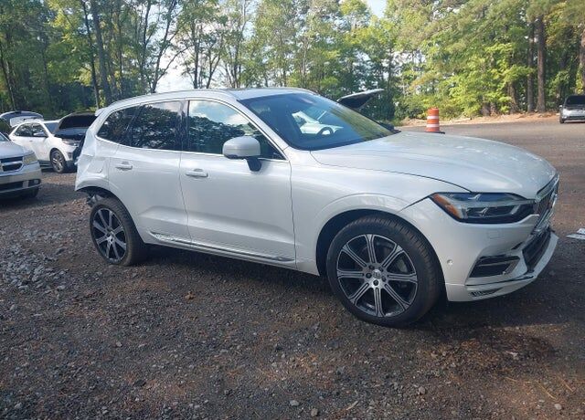 2020 VOLVO XC60