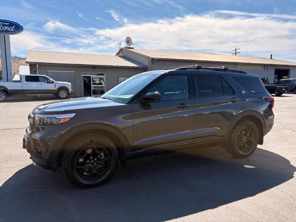 2023 FORD Explorer