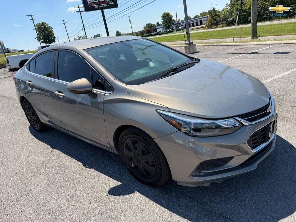 2017 CHEVROLET Cruze