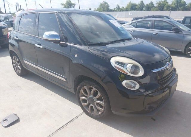 2015 FIAT 500L