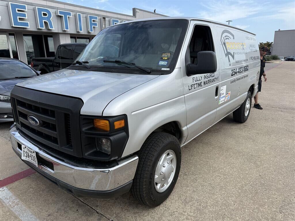 2011 FORD E-250