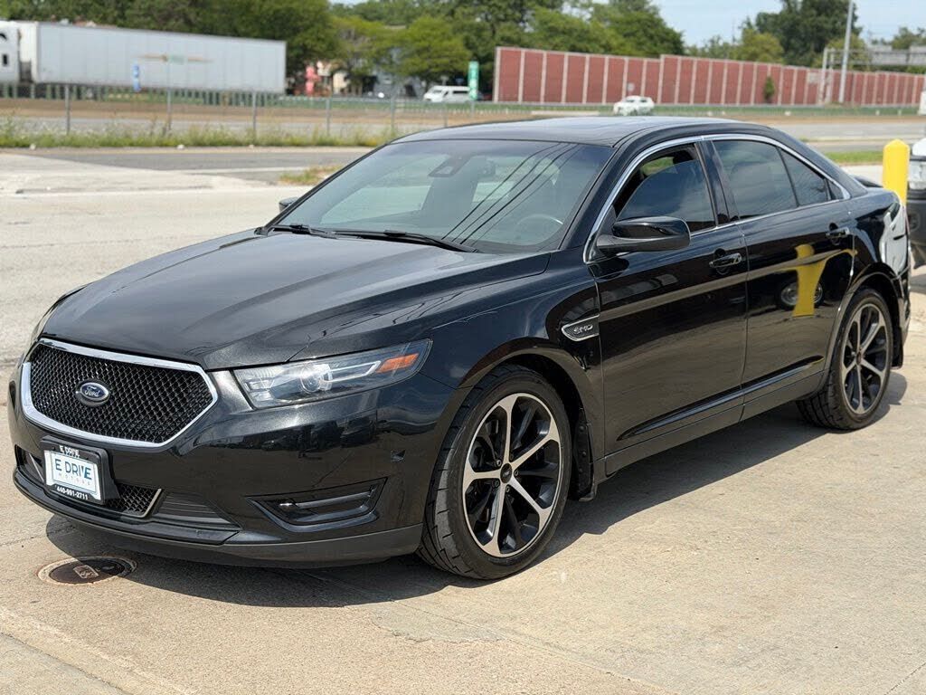 2014 FORD Taurus