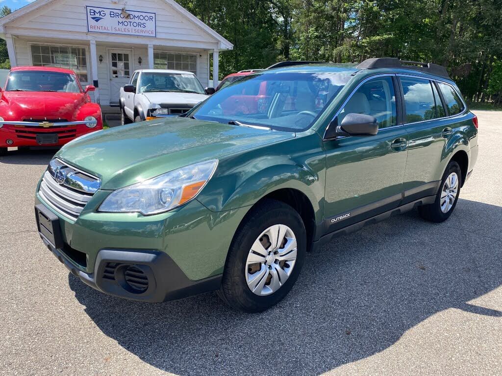 2014 SUBARU Outback