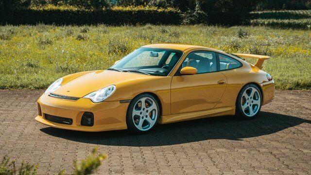 2003 PORSCHE 911