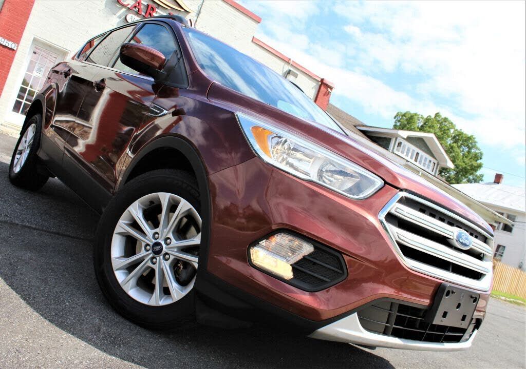 2018 FORD Escape