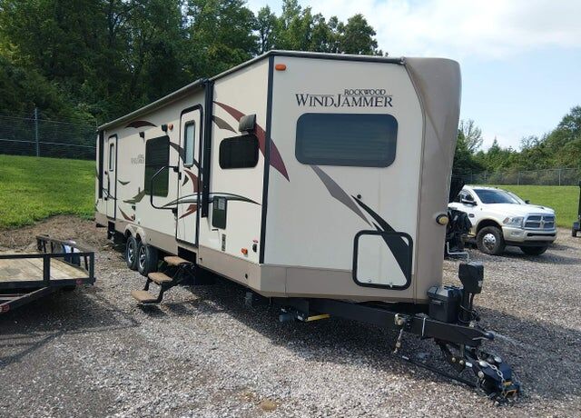 2018 FOREST RIVER Real-lite / Rockwood Lite Weight Trailers
