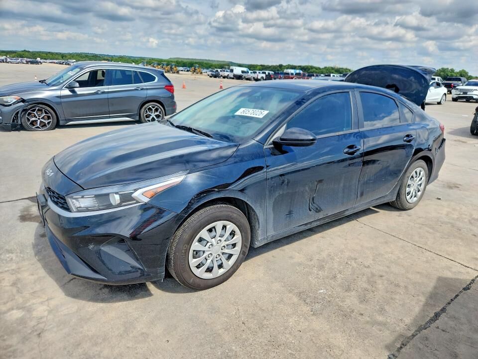 2024 KIA Forte