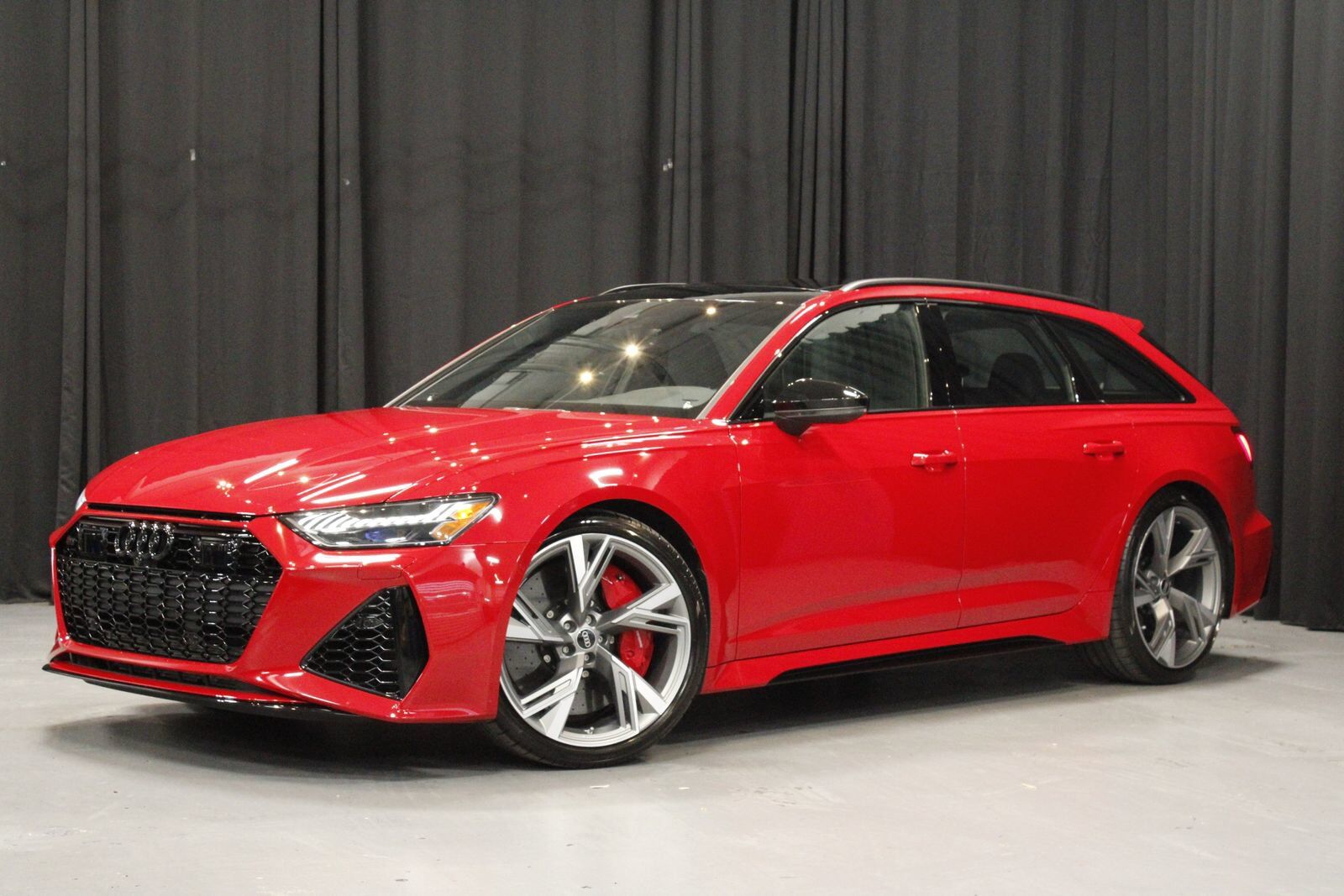 2021 AUDI RS6