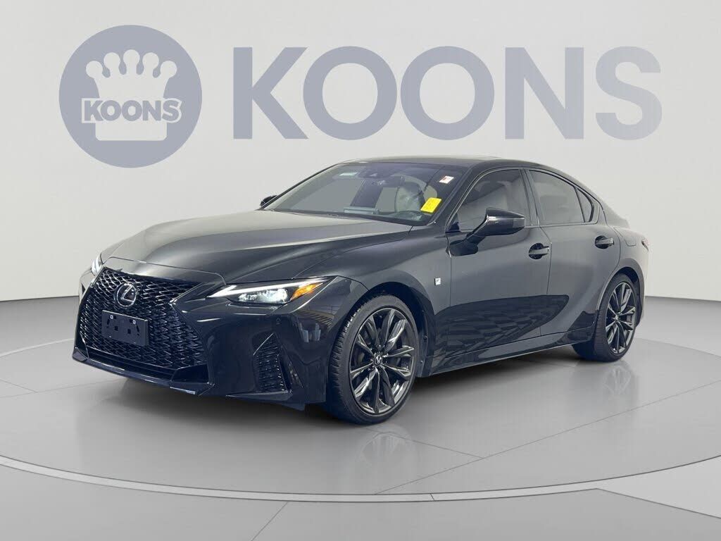 2025 LEXUS IS