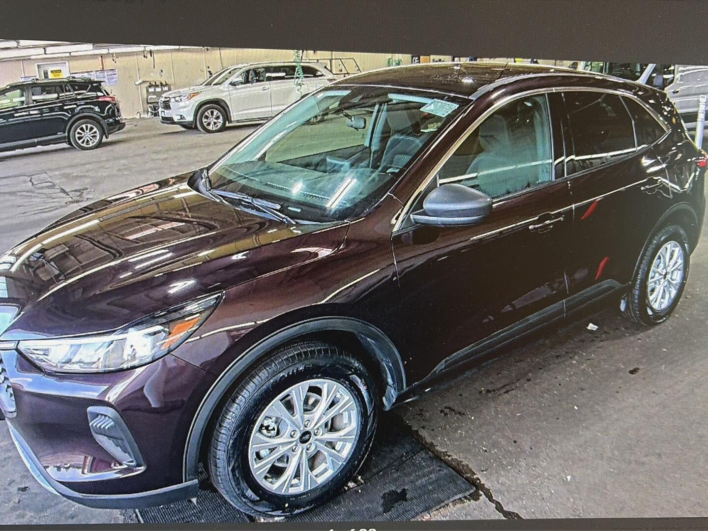 2023 FORD Escape