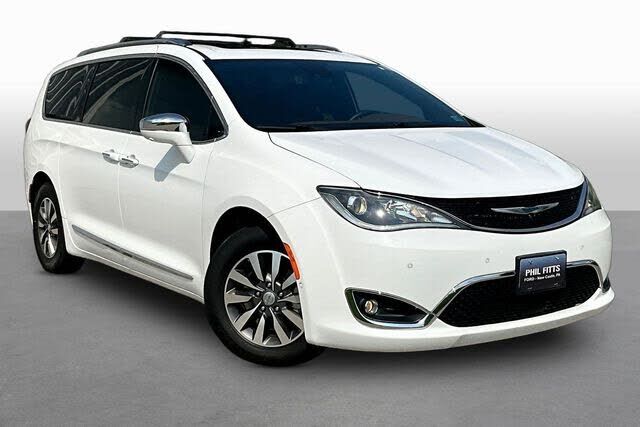 2020 CHRYSLER Pacifica