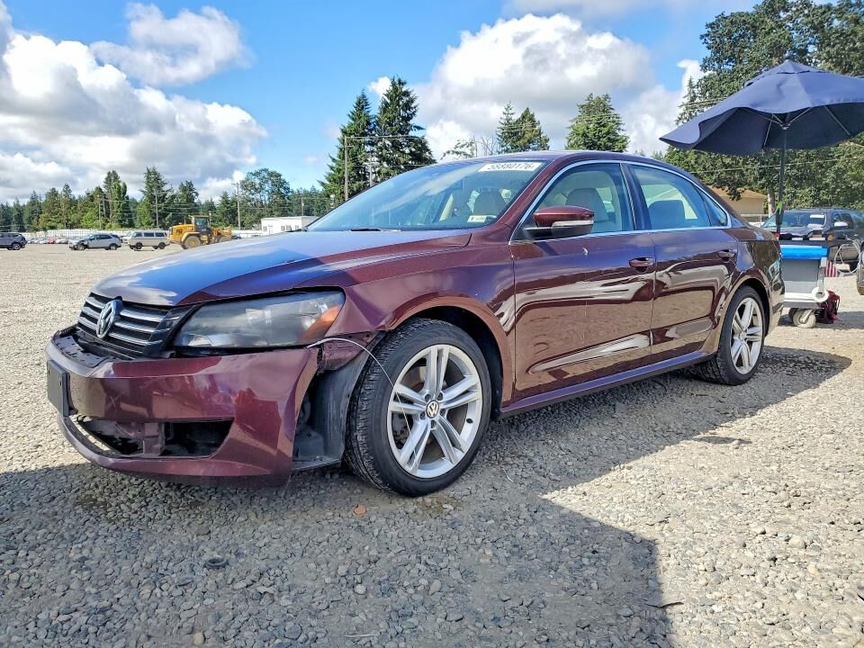 2014 VOLKSWAGEN Passat