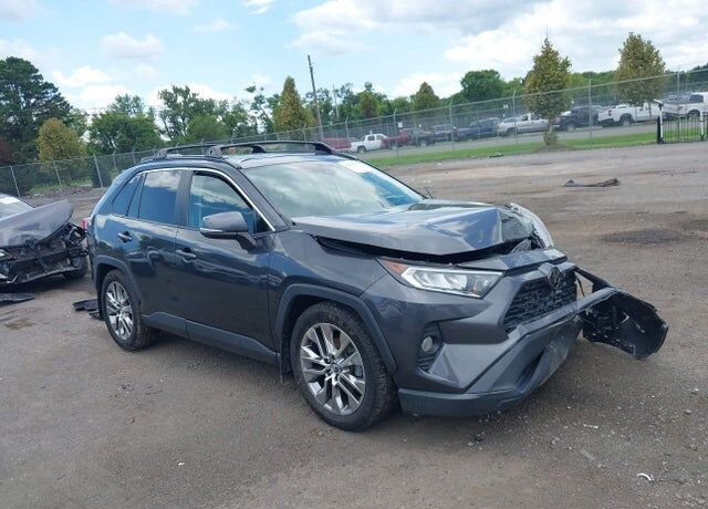 2020 TOYOTA RAV4