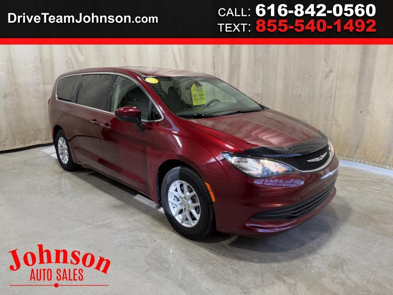 2020 CHRYSLER Voyager