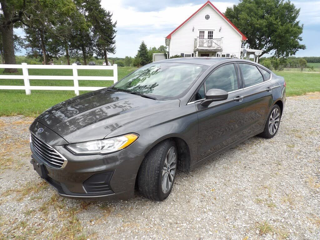 2019 FORD Fusion