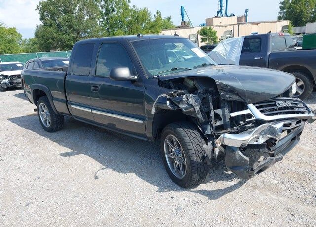2004 GMC Sierra