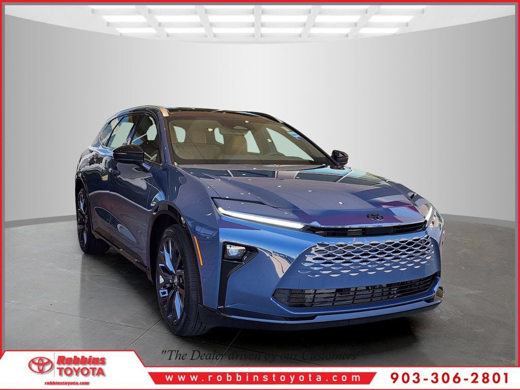 2026 TOYOTA Crown Signia
