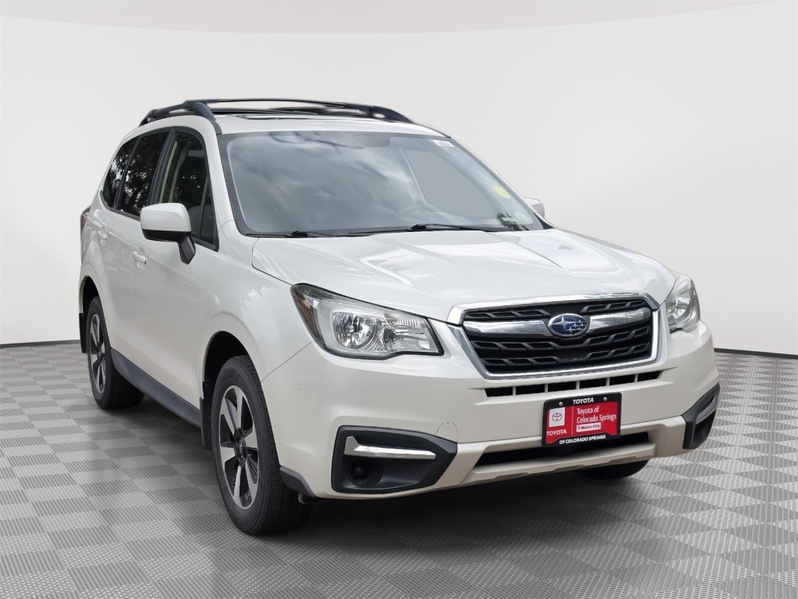 2017 SUBARU Forester