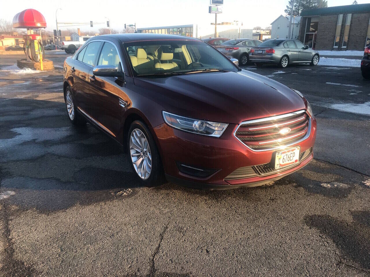 2016 FORD Taurus