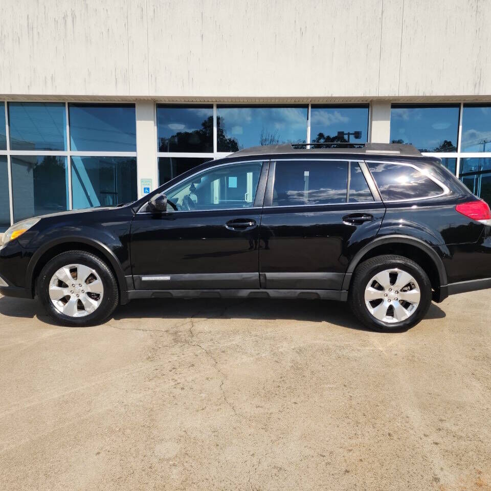 2011 SUBARU Outback