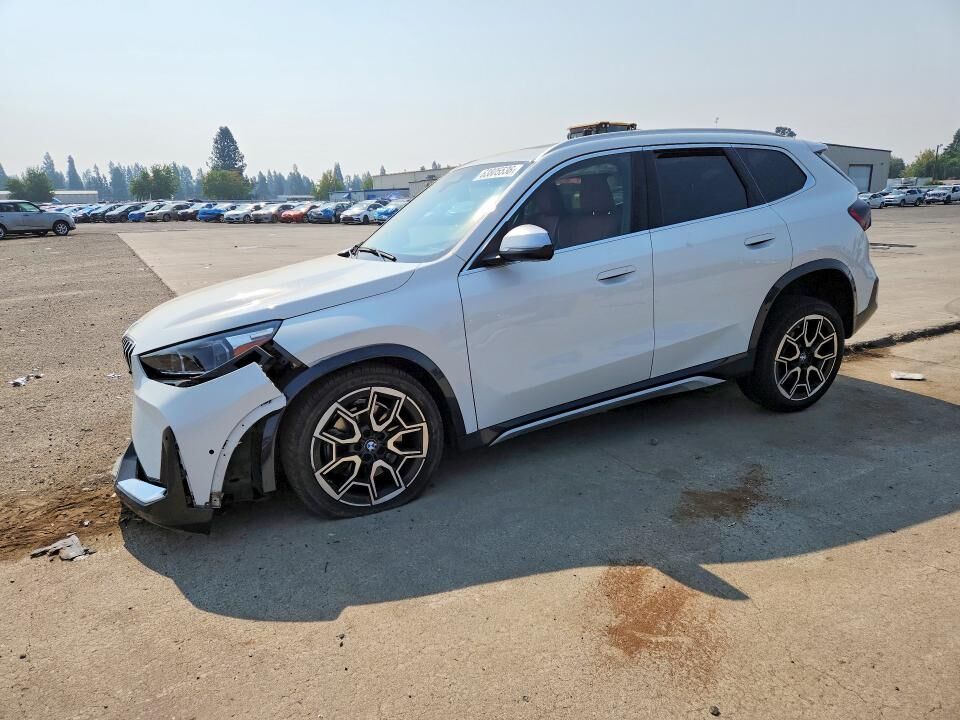 2023 BMW X1