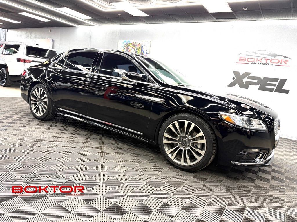 2017 LINCOLN Continental