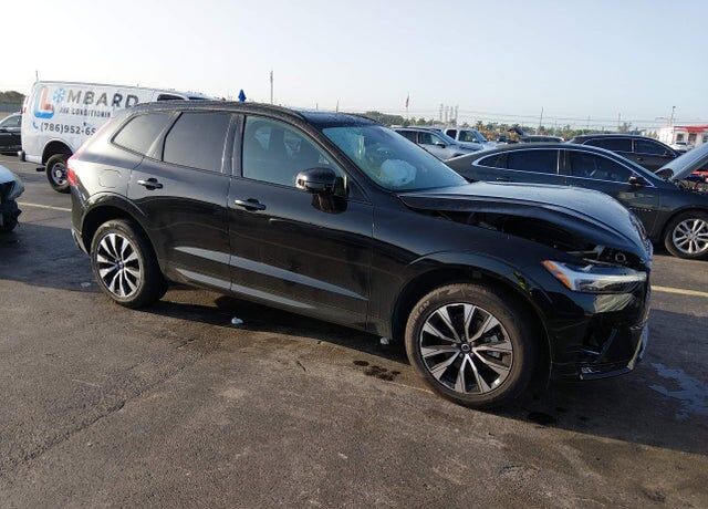 2024 VOLVO XC60