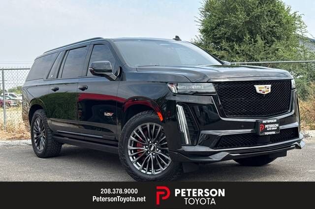 2023 CADILLAC Escalade ESV