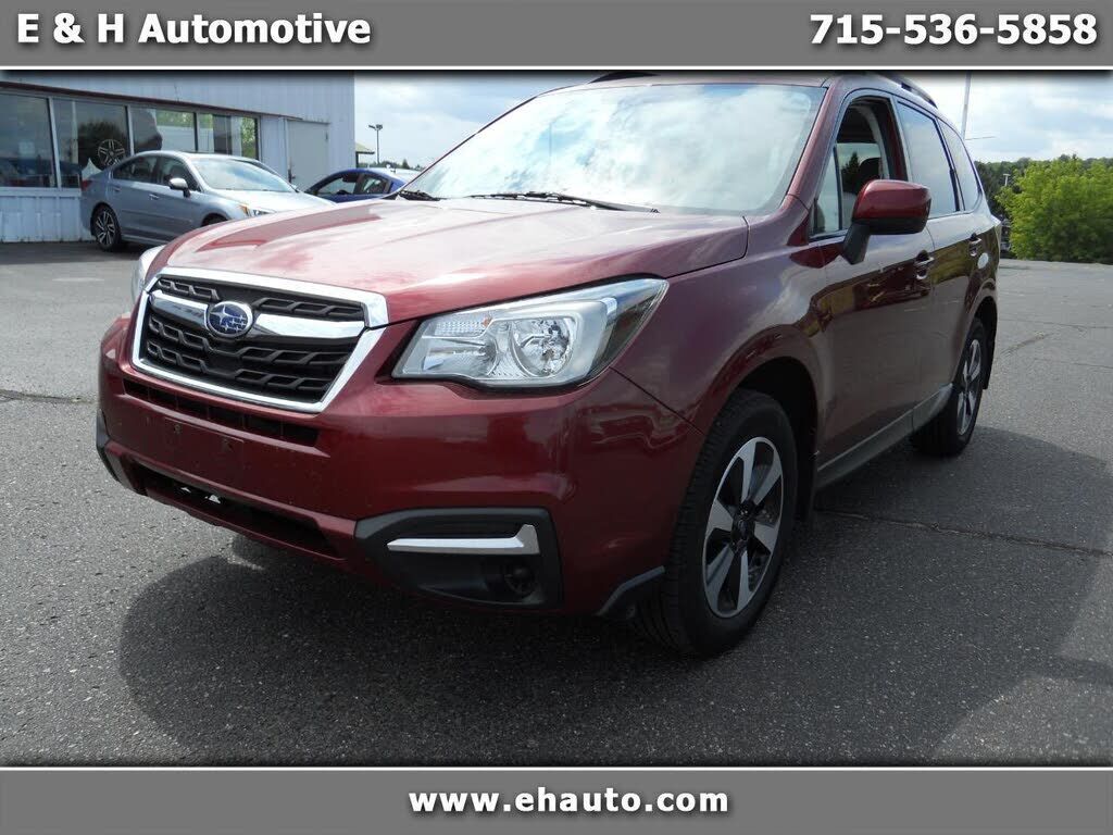 2017 SUBARU Forester
