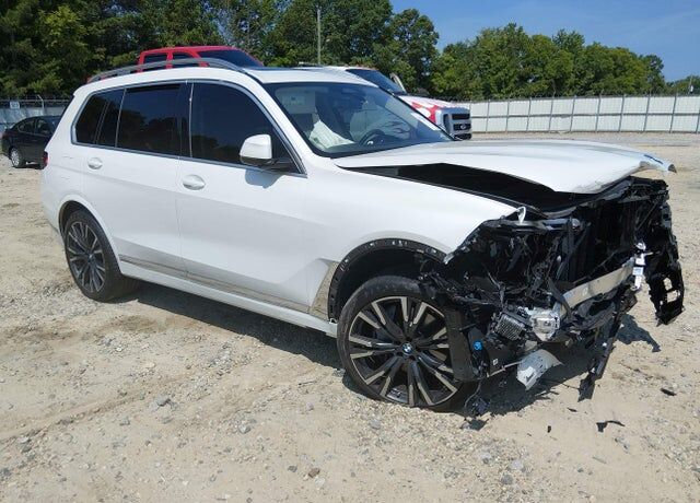 2024 BMW X7