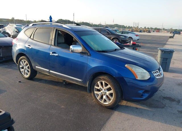 2011 NISSAN Rogue