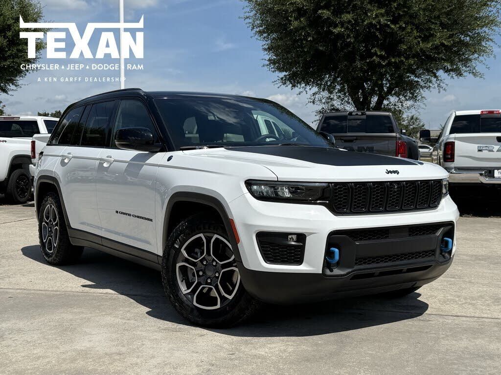 2022 JEEP Grand Cherokee