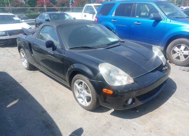 2003 TOYOTA MR2