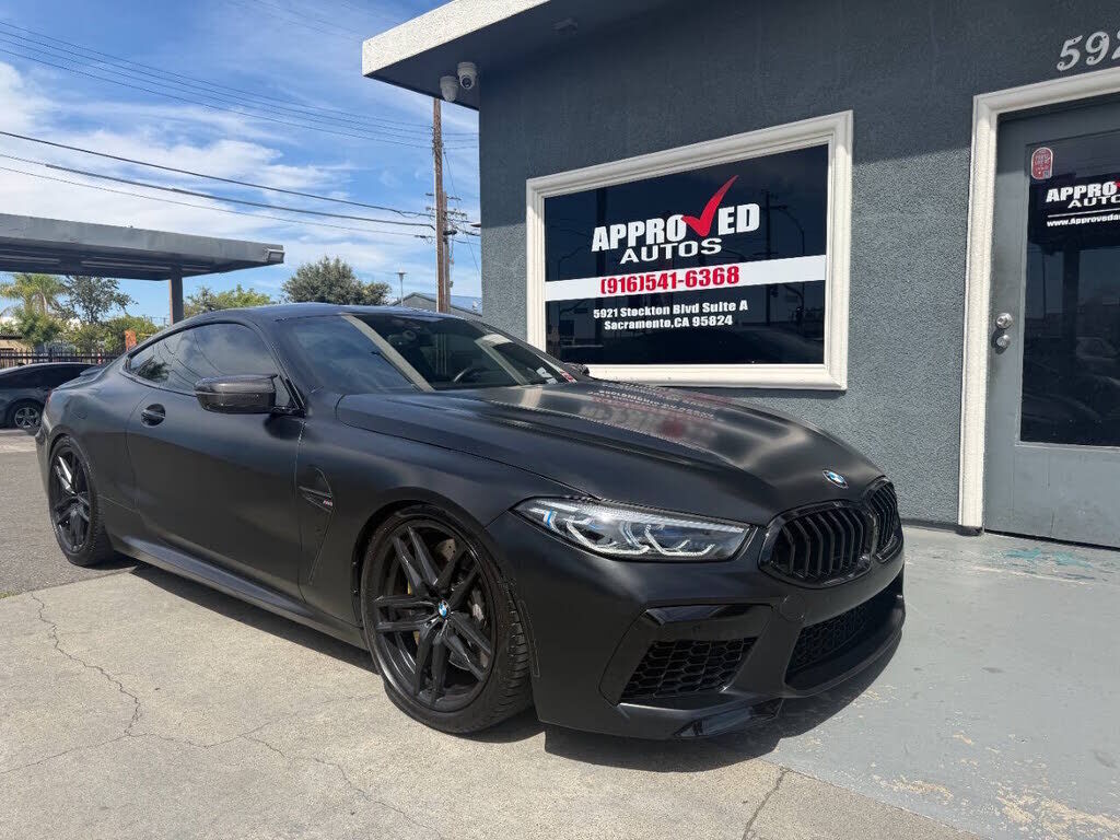 2020 BMW M8